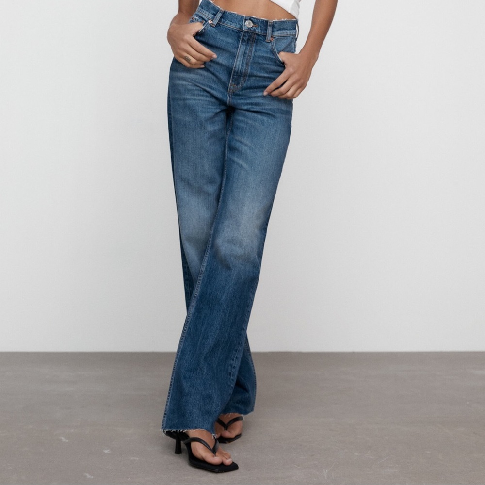 Zara High Rise Full Length 90’s Jeans